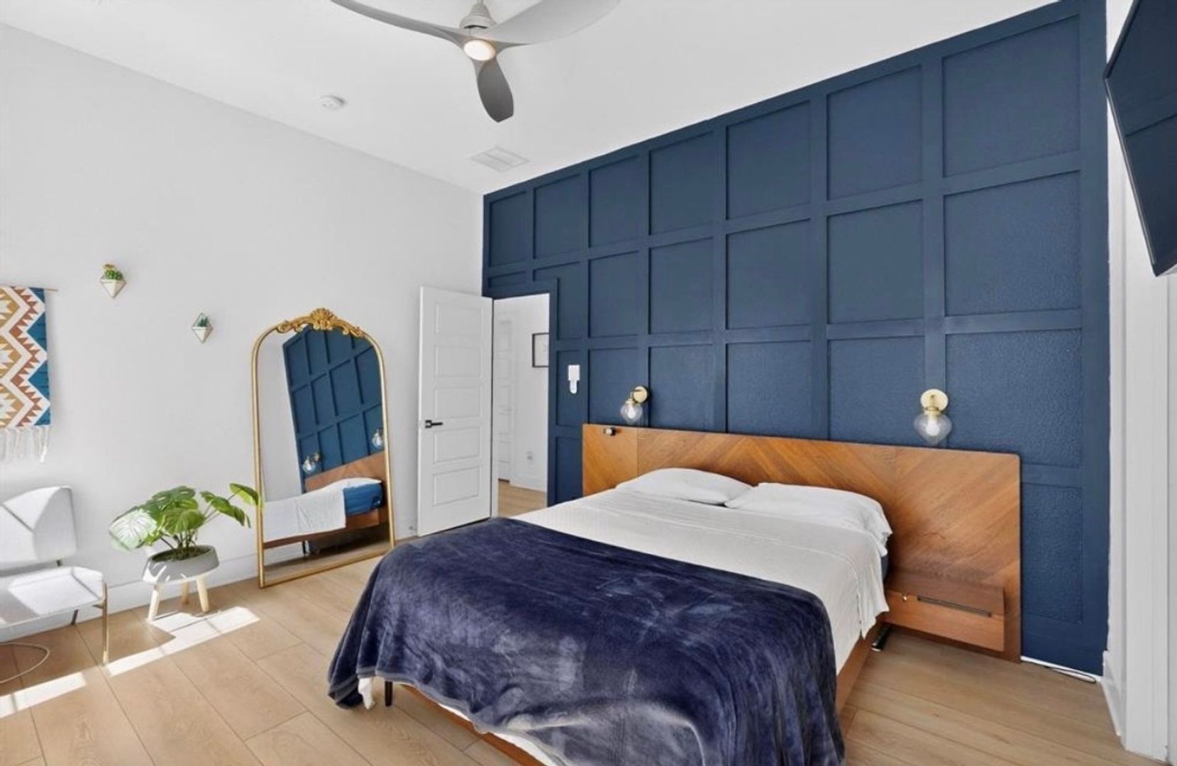 Building Photo - 3889 Sam Cir