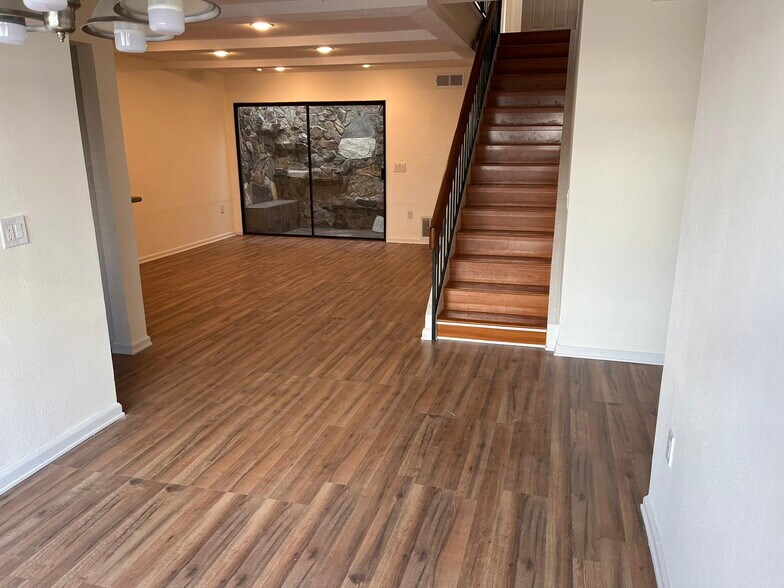 Building Photo - 602 Lassen Ln