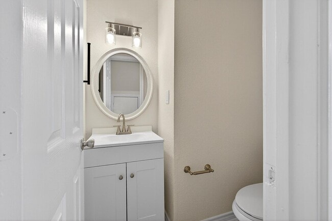 Building Photo - 1221 Cedar Post Ln