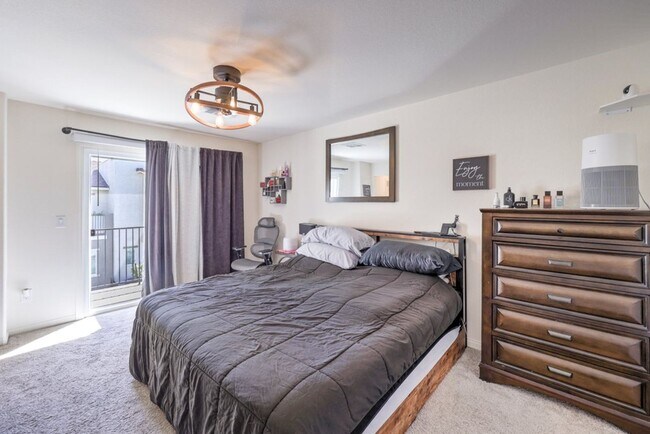 Building Photo - 6816 Citron Mist Ct