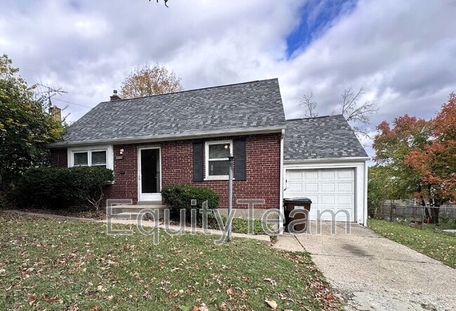 Primary Photo - 1192 Hempstead Dr