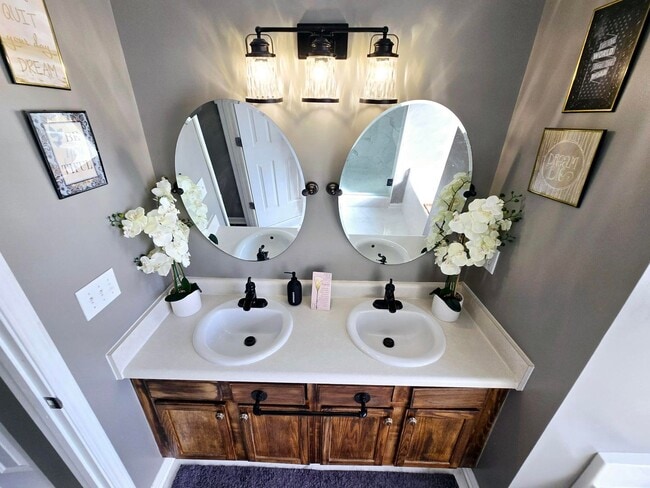 Building Photo - For Rent: Charming 3-Bedroom Home in Mebane, NC Coming Soon!