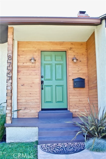 Building Photo - 8727 Glider Ave