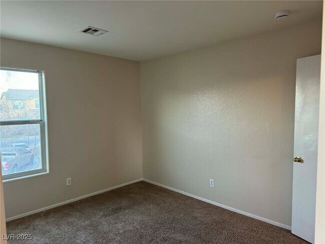 Building Photo - 2636 Wooly Rose Ave