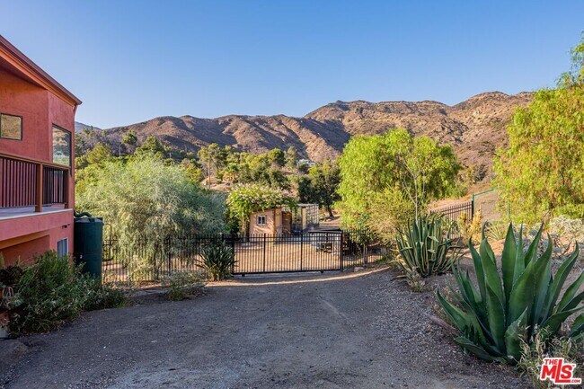 Building Photo - 34136 Mulholland Hwy