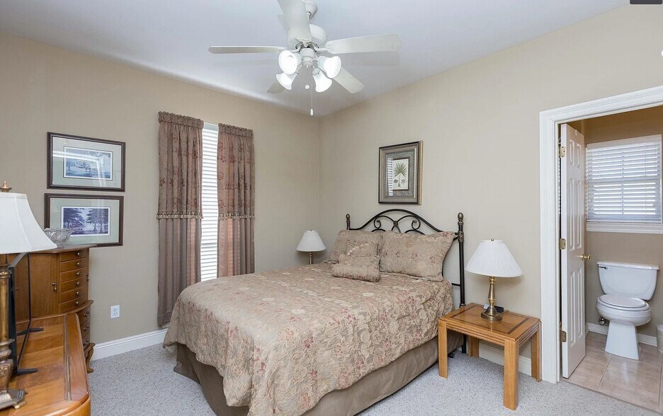 Bedroom 2 - 10557 Sweetbrook Ave