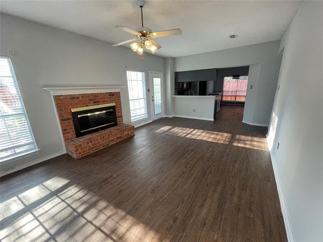 Building Photo - 728 Fawn Valley Dr