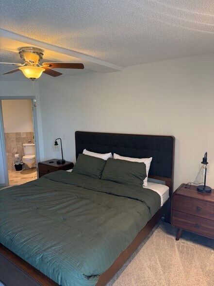 Building Photo - 3838 Rainbow Blvd