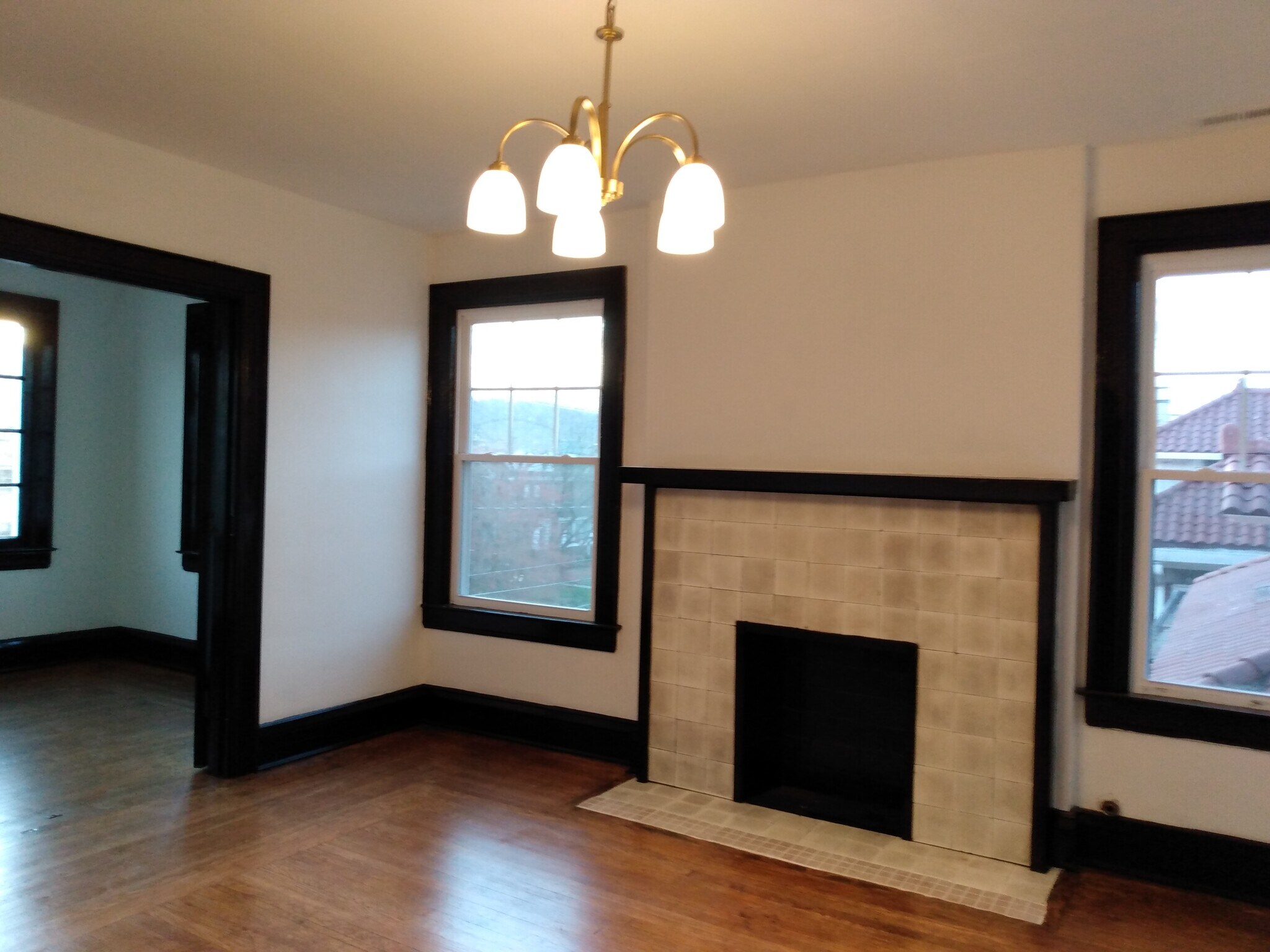 Building Photo - 1632 Virginia St E