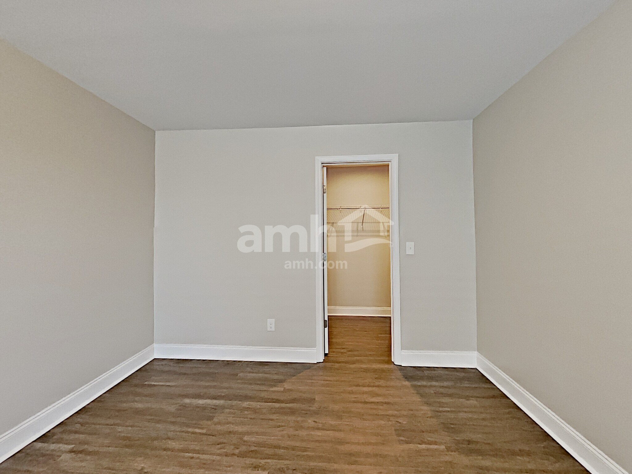 Building Photo - 5211 Tupelo St
