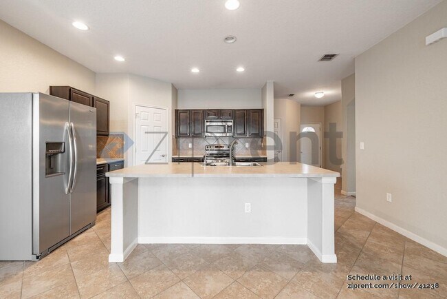 Building Photo - 7103 Magnolia Bluff