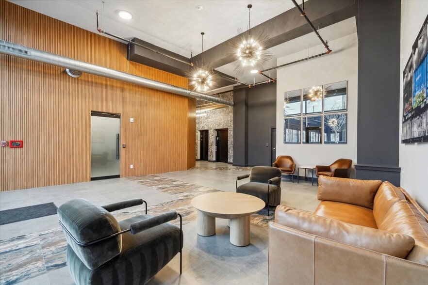 Building Photo - 2157 E Lehigh Ave