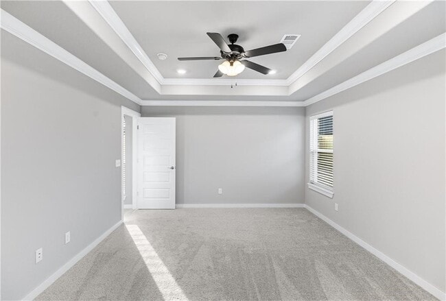 Building Photo - 410 Peach Ave