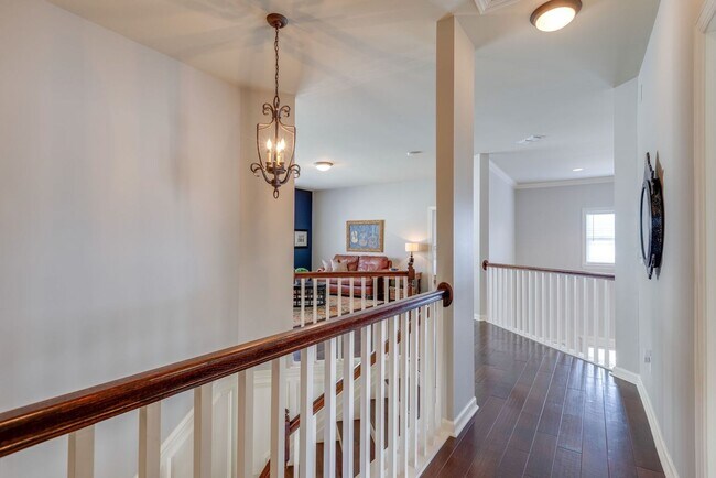 Building Photo - Spotless 5BR/3.5BA rental home, Meade of A...