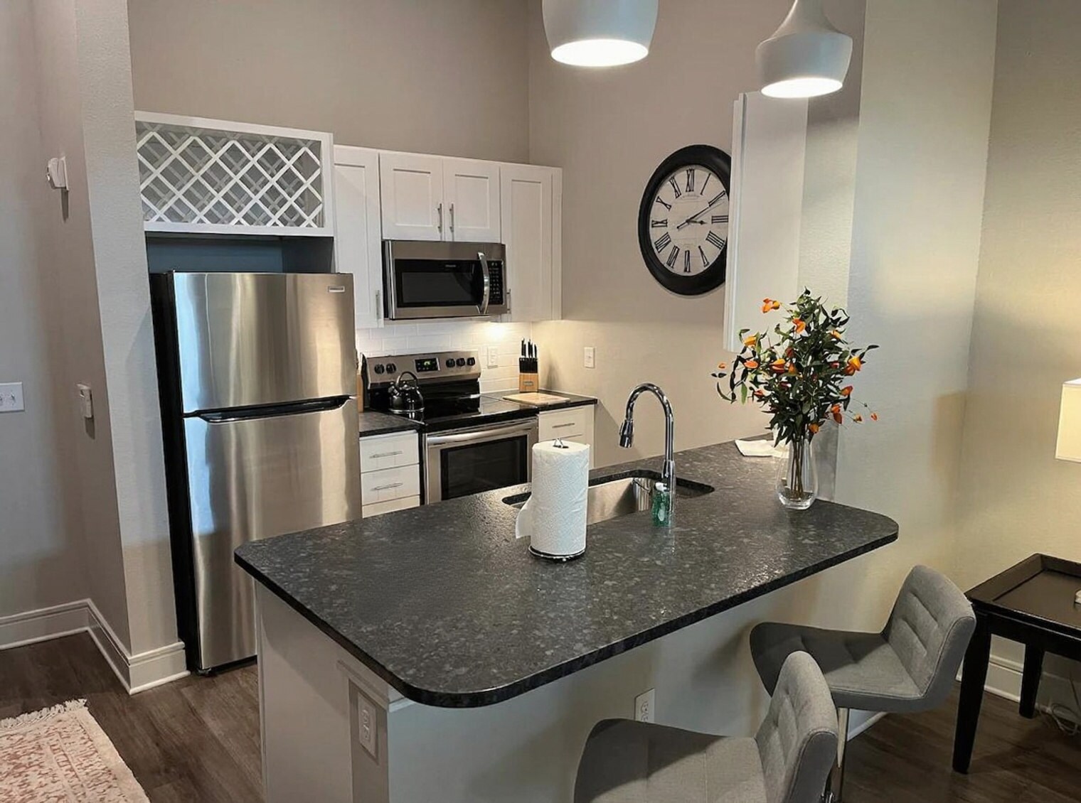 Building Photo - 3700 Ingleside Blvd