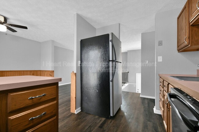 Building Photo - 4006 Elkton St