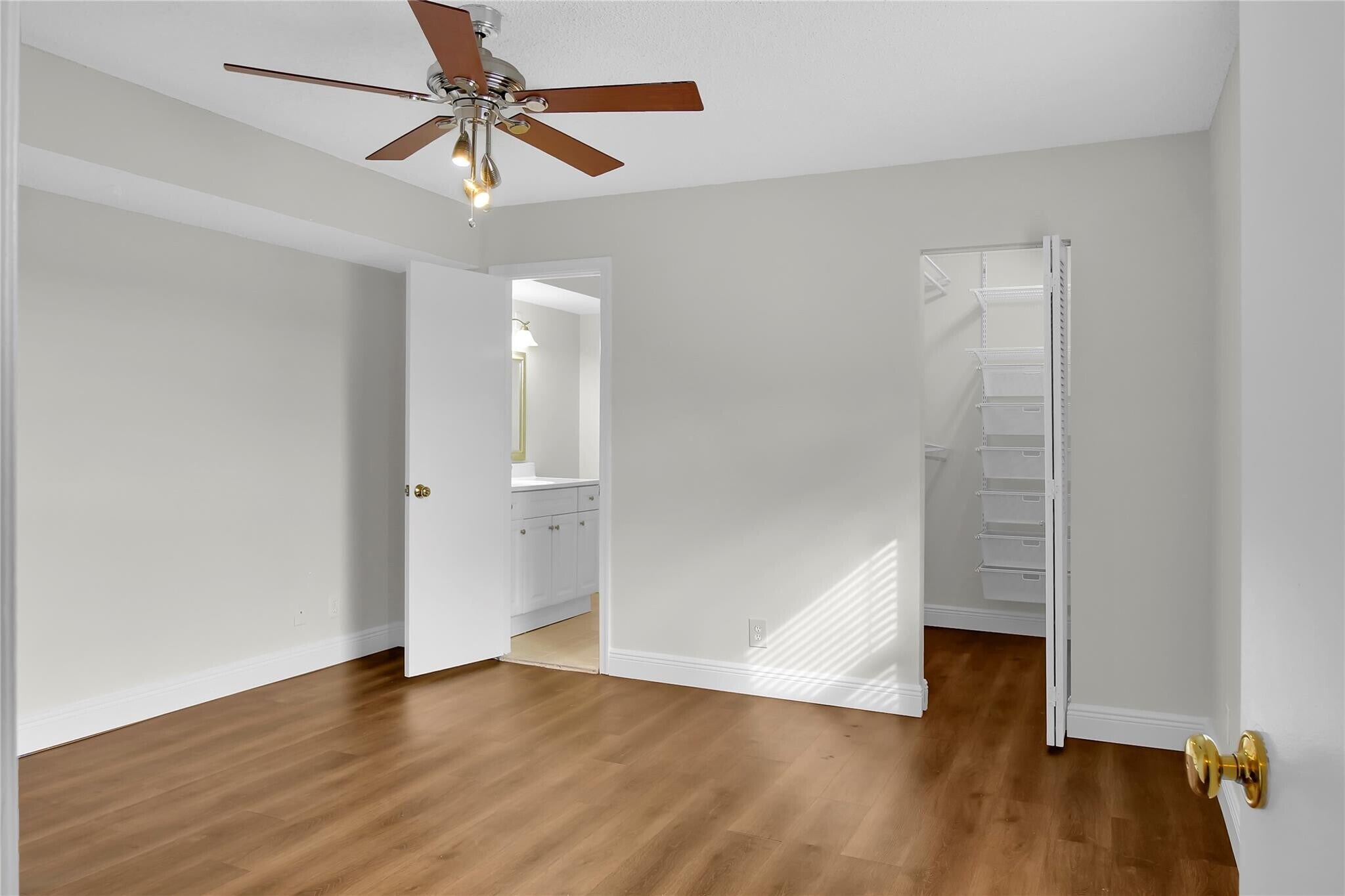 Building Photo - 7801 Courtyard Run W