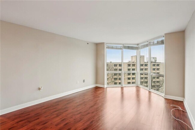 Building Photo - 2870 Pharr Ct S Northwest