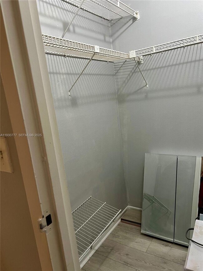 Building Photo - 210 172nd St