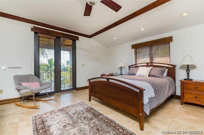 Building Photo - 181 Harbor Dr