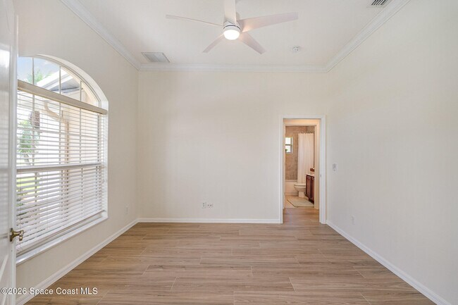 Building Photo - 4096 San Beluga Way