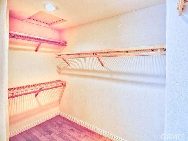 Building Photo - 968 C. Amable