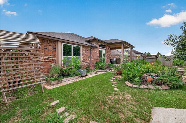 Building Photo - 18719 Evanhale Bend Dr