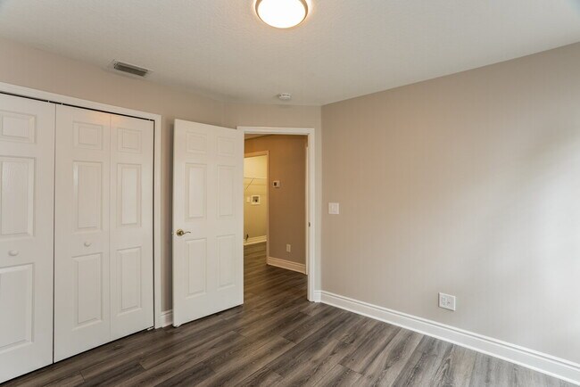 Building Photo - 3014 Summer Cruise Dr