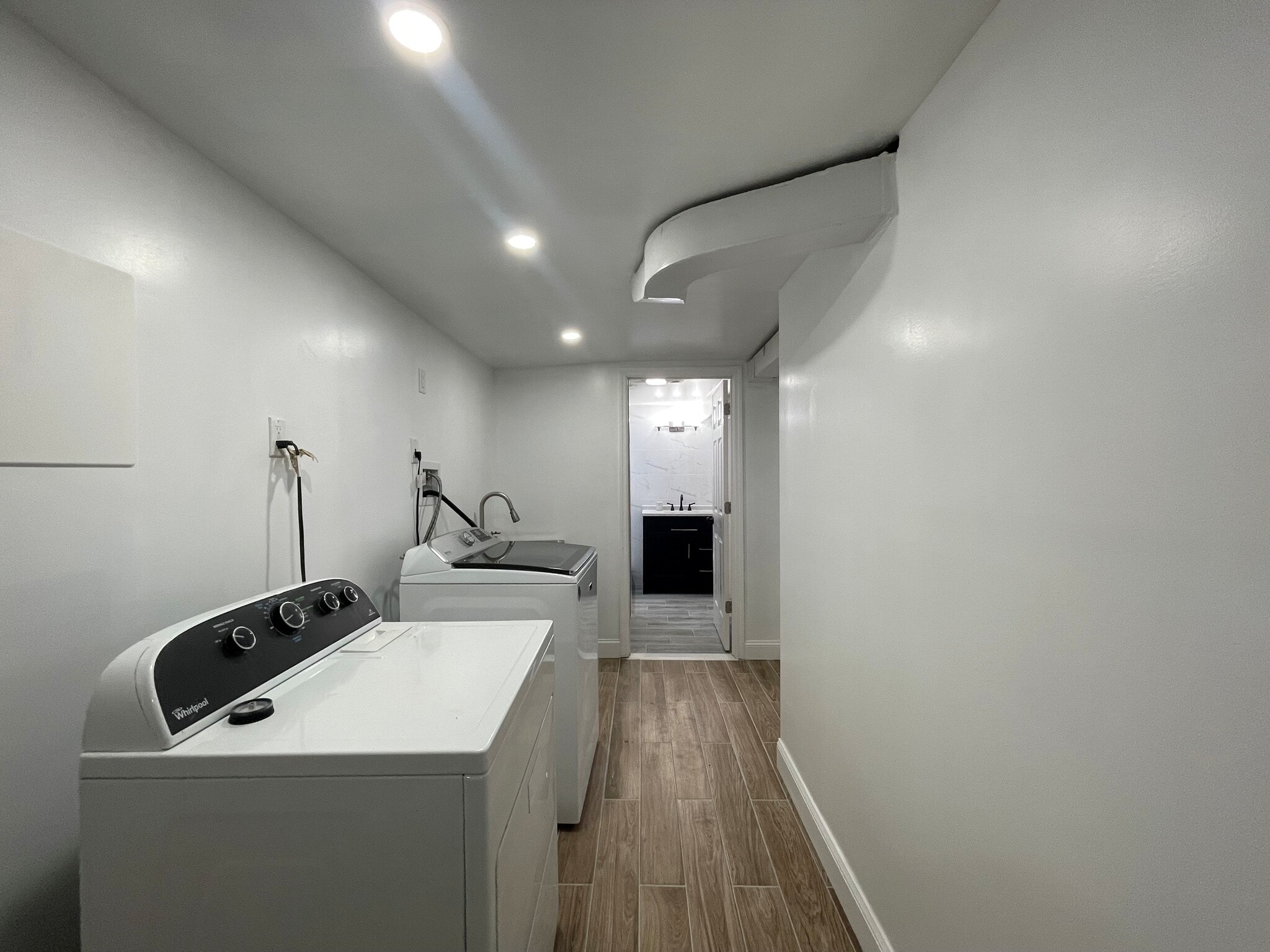 Laundry - Basement - 11 Raymond Pl