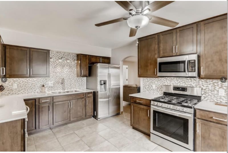 Building Photo - 2808 Junta