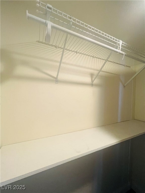 Building Photo - 660 Bonanza Plain Ave