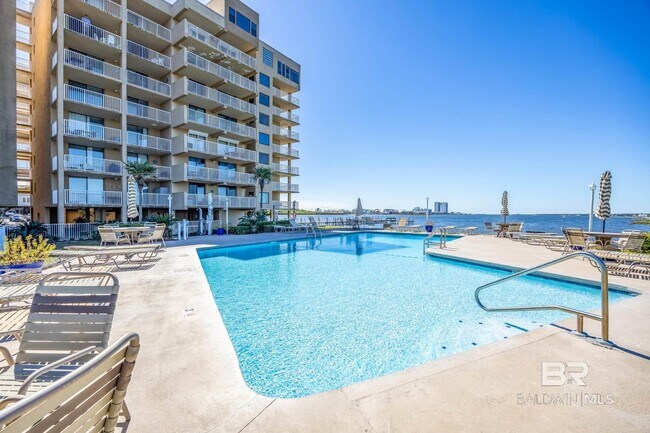 Building Photo - 1516 Sandpiper Ln