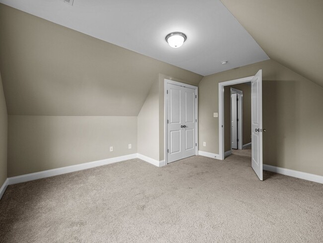 Building Photo - Welcome to Tall Pines Of New River!