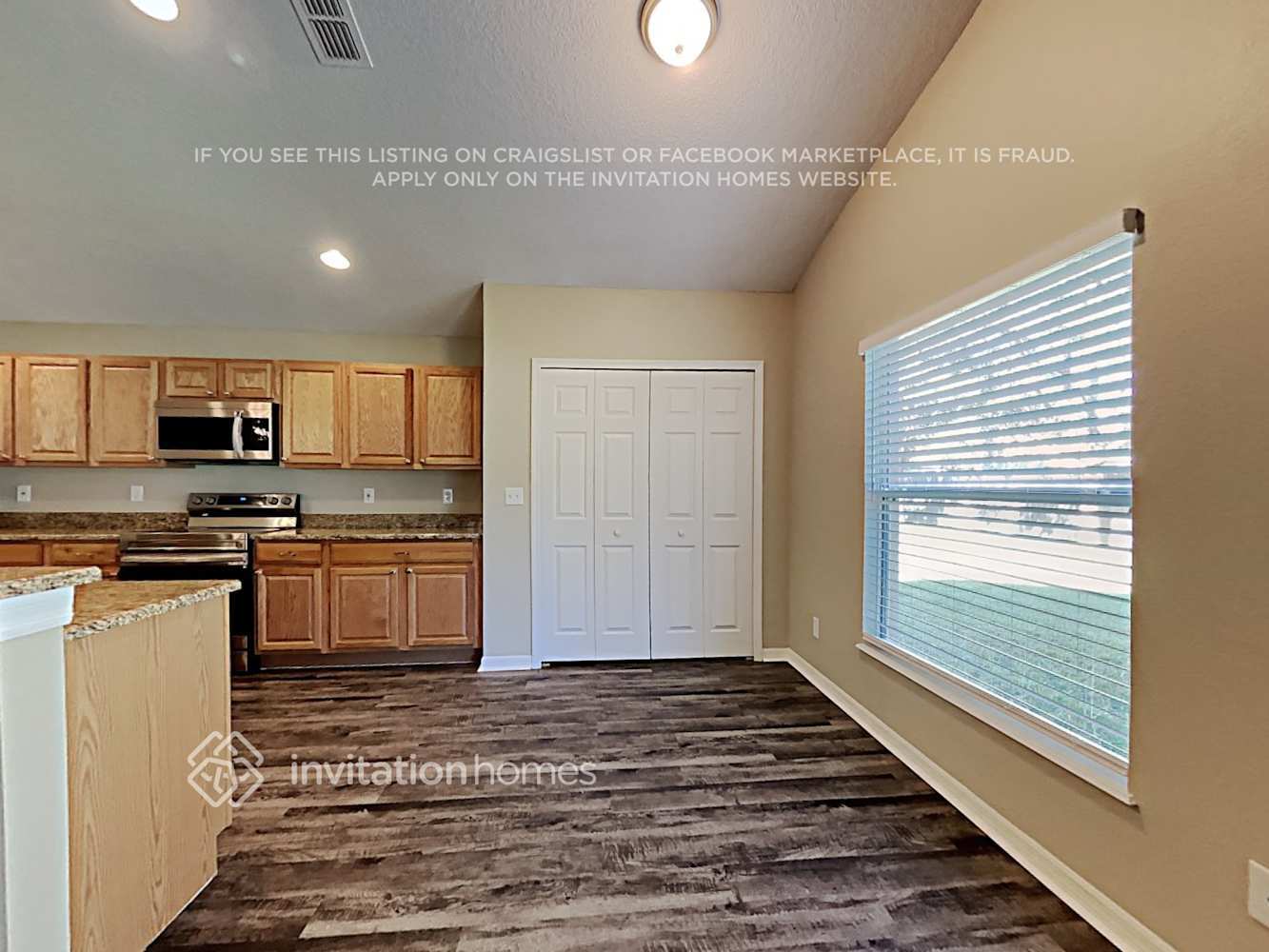 Building Photo - 2384 Barons Ct