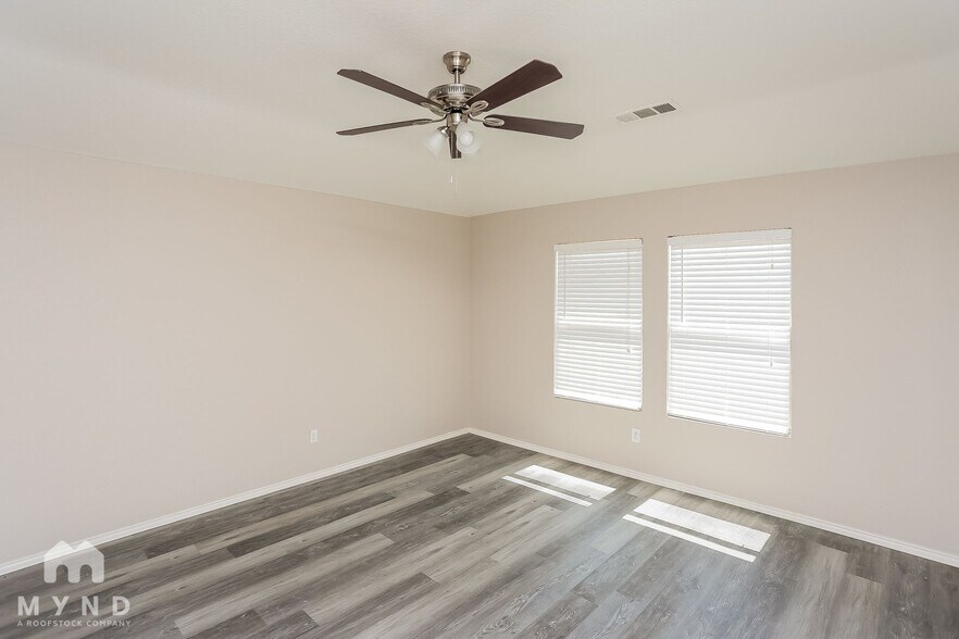 Building Photo - 701 Kentucky Derby Ln