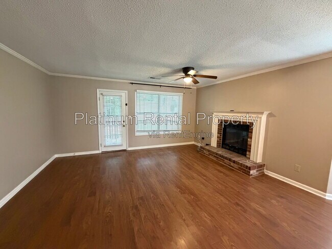 Building Photo - 5116 Laurel Bridge Ct SE