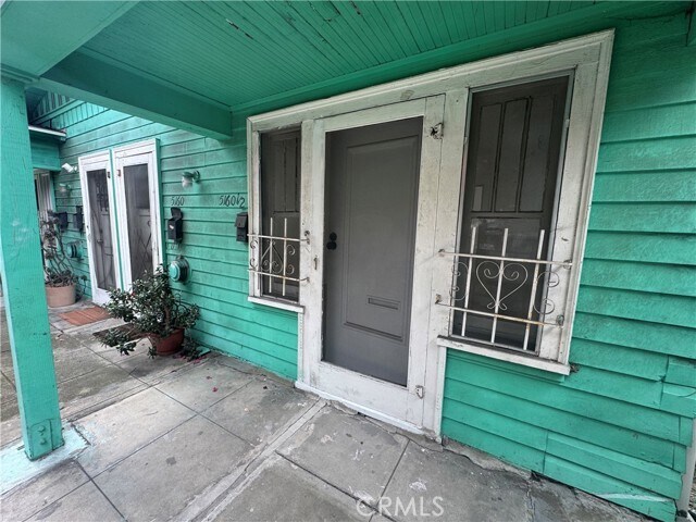 Building Photo - 5160 Franklin Ave