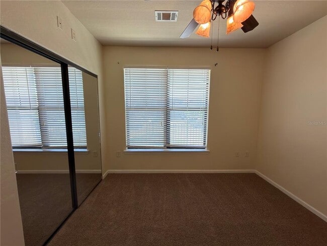 Building Photo - 902 Charo Pkwy