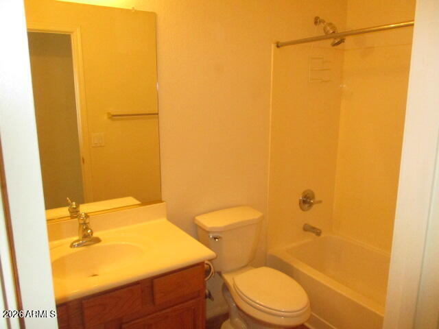 Building Photo - 694 E Saddle Way