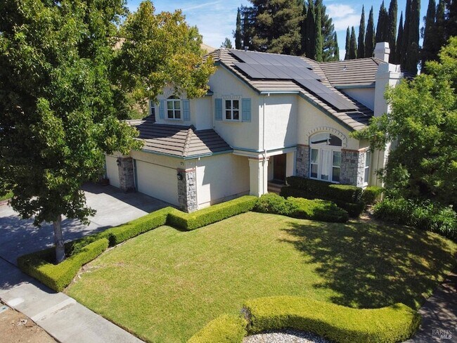 Building Photo - 3500 Crownridge Dr