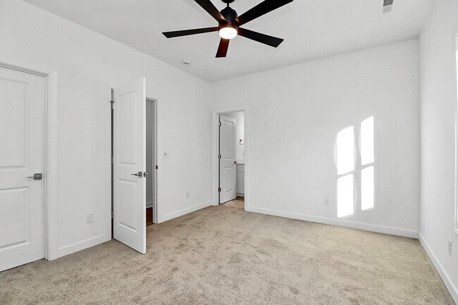 Building Photo - Brand New Two Bedroom Townhouse