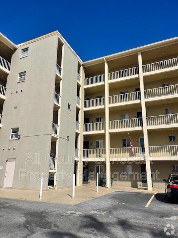 Building Photo - 4102 Heron Way
