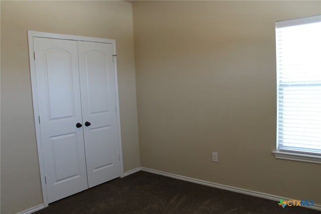 Building Photo - 1136 Brown Rock Dr