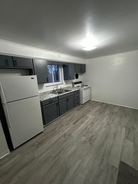 Building Photo - 155 Morningside Ct