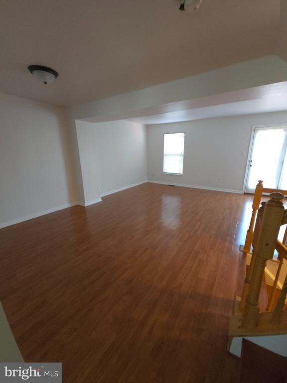 Building Photo - 4703 Colonnade Way