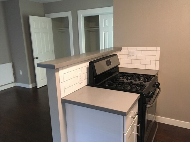 Floorplan - 5441,43,51 E 2nd St.