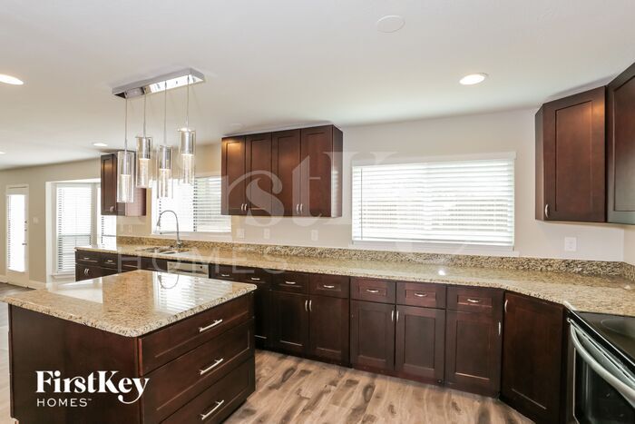 Building Photo - 2345 Kildeer Trail