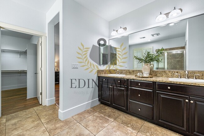 Building Photo - 1632 N Broadbent Ln