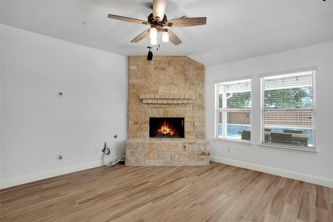Building Photo - 9501 Bentley Garner Ln