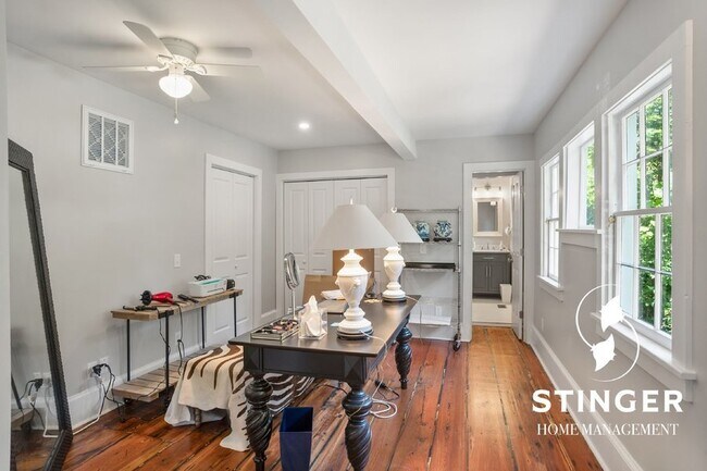 Building Photo - 606 Carteret St
